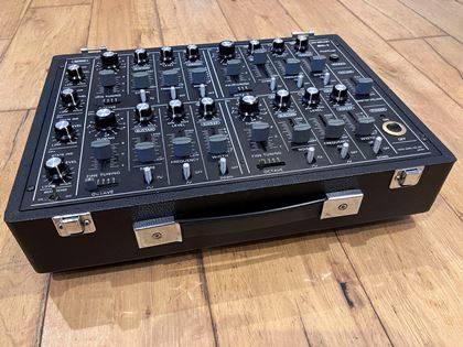 Ult Sound-DS4 Pro Muzer